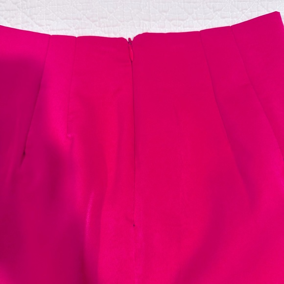 NWT Hot Pink Mini Skirt - Picture 4 of 5